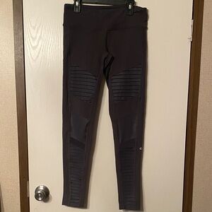 ALO Yoga Charcoal Leggings